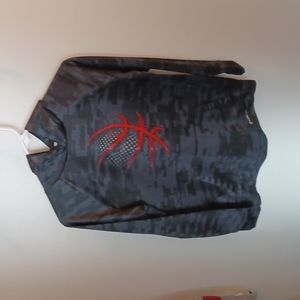 Tek Gear pull-over hoodie. Perfect condition.   L (14-16)